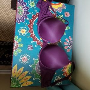 Victoria's secret pushup bra